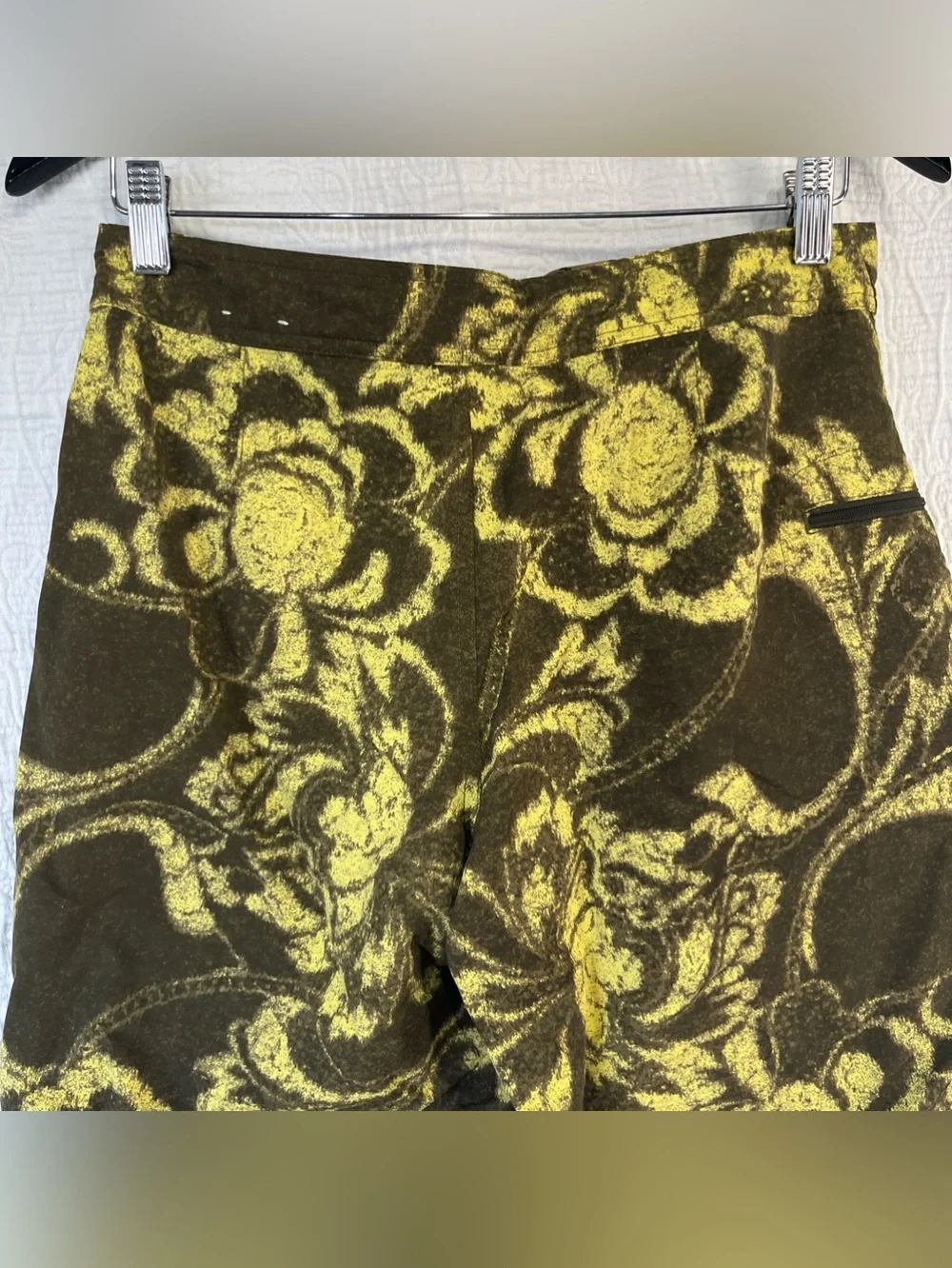 Patagonia Wavefarer Board Shorts Mens 30 Floral Unlined 10 in Swim Trunks Beach